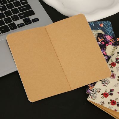 Buku Catatan Spiral Hardcover 15 Halaman untuk Skenario Penggunaan Akademik Skema Warna Monokrom